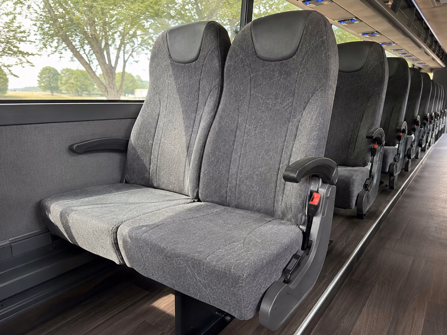 how bus type changes charter bus prices in kent washington