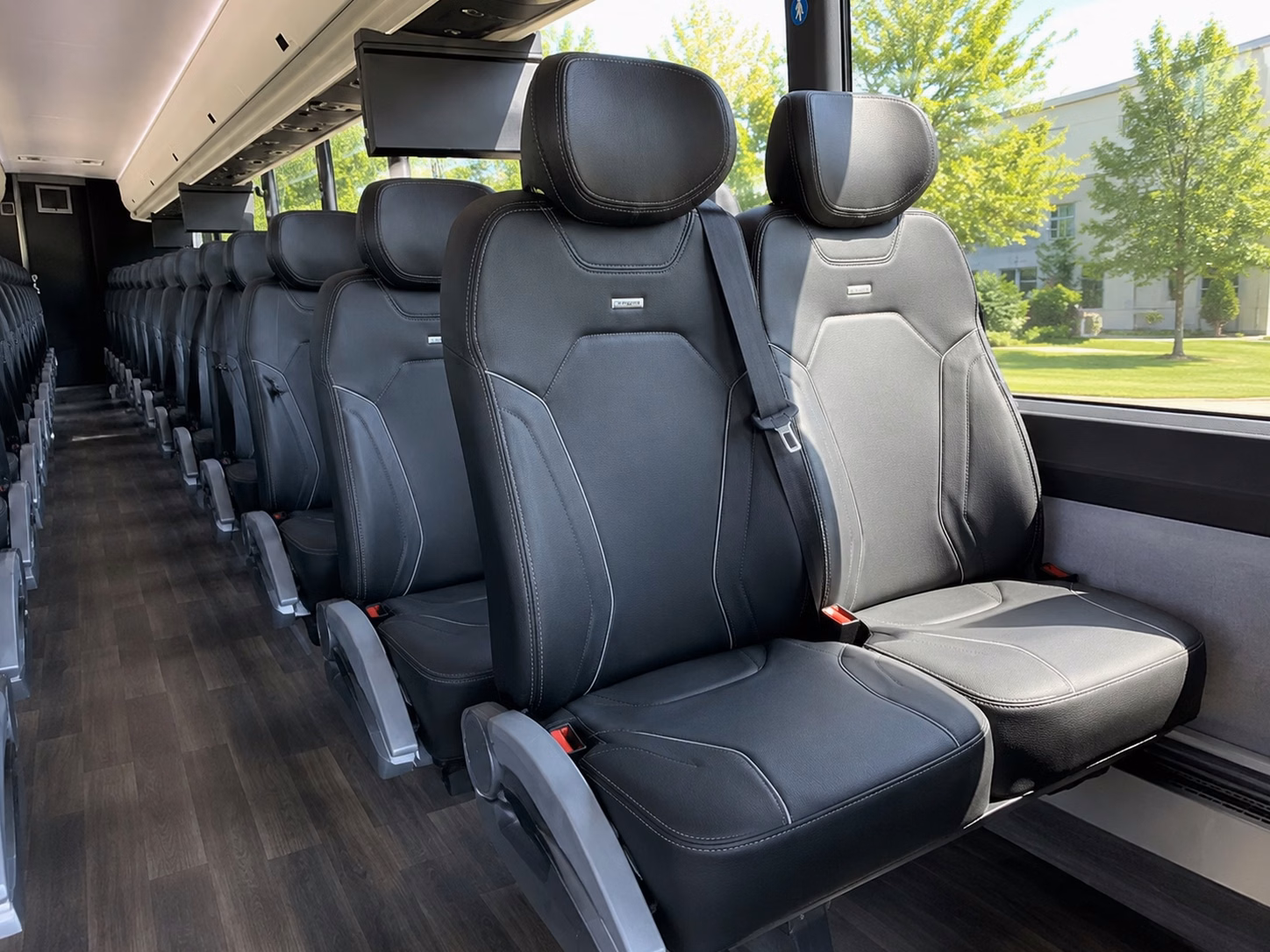 trusted kent wedding transportation for every venue in the green river valley